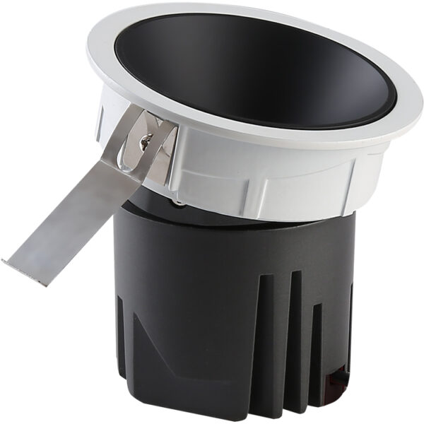 Adjustable Commercial LED Spotlight 25W for Retail Display Illumination