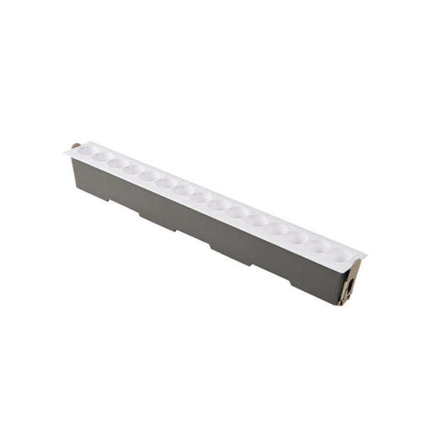 Modular Linear LED Fixture 24W for Retail Display Ceilings (2) Modular Linear LED Fixture 24W for Retail Display Ceilings