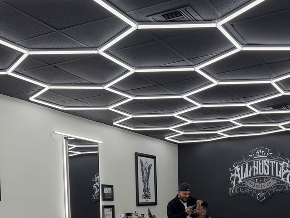 Automotive Showroom Lighting That Flatters Surfaces and Finishes 3 Automotive Showroom Lighting That Flatters Surfaces and Finishes