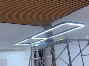 Boardroom Lighting That Supports Screens and Premium Interior Finishes