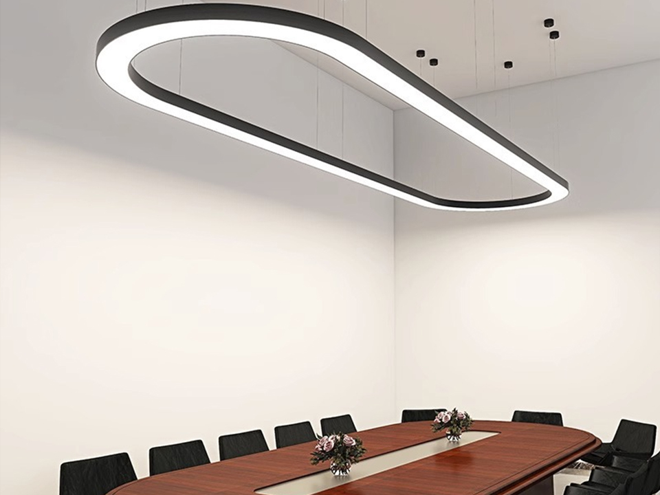 Boardroom Lighting That Supports Screens and Premium Interior Finishes