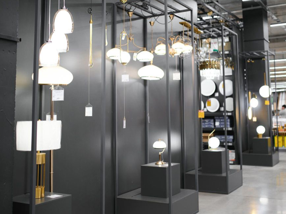 How to Verify DLC Status During Lighting Supplier Evaluation